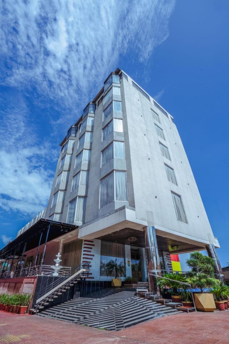 Hotel 5 Flowers Ananta Elite Kota  Exteriér fotografie