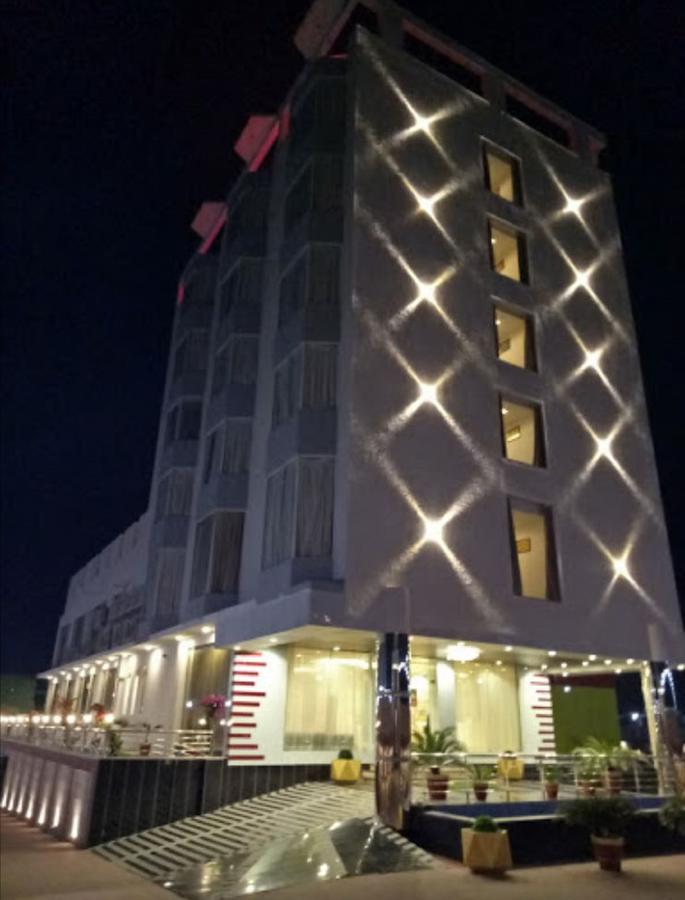 Hotel 5 Flowers Ananta Elite Kota  Exteriér fotografie