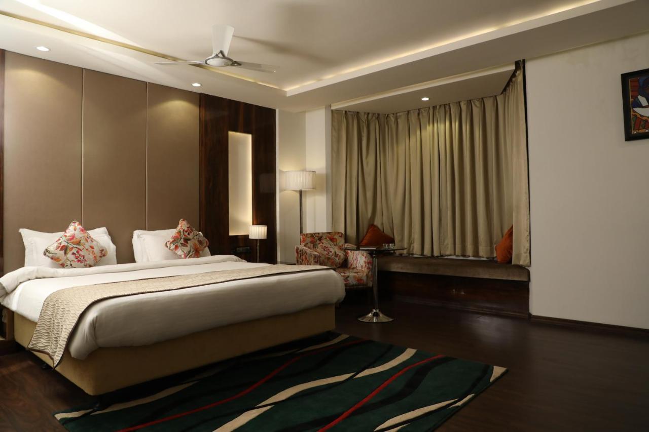 Hotel 5 Flowers Ananta Elite Kota  Exteriér fotografie